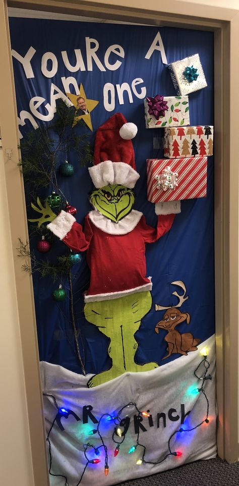 Ideas For Christmas Door Decorating, Grinch Themed Christmas Classroom Door, Grinch Themed Door Decorating Contest, Grinch Stole Christmas Door Decorations, Christmas Door Grinch Decorations, Door Grinch Decorations, Christmas Door Inspo Classroom, The Grinch Classroom Door Decorations, Christmas Grinch Classroom Door