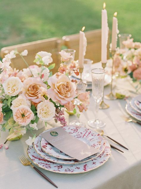 Blush Wedding Reception, Wedding Table Details, Welcome Dinner, Peach Wedding Flowers, Wedding Reception Flowers, Romantic Dream, Vermont Wedding, Tablescape Inspiration, Wedding Floral Centerpieces