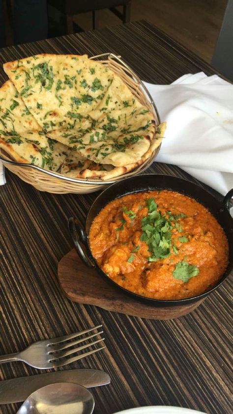 Butter Chicken And Naan Aesthetic, Garlic Naan And Butter Chicken, Naan And Butter Chicken, Naan Aesthetic, Butter Chicken Aesthetic, Paneer Curry, New York Pizza, Garlic Naan, Instagram Hashtag