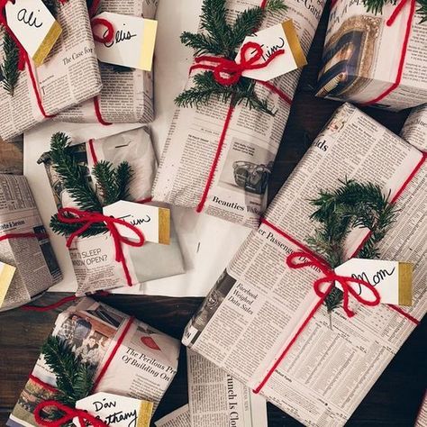 25 Newspaper Gift Wrapping Ideas • One Brick At A Time Newspaper Gift Wrapping Ideas, Newspaper Gift Wrapping, Newspaper Gift, Xmas Gift Wrap, Wrapped Presents, Eco Friendly Gift Wrapping, Diy Jul, Gift Wrapping Inspiration, Gift Wrapping Ideas