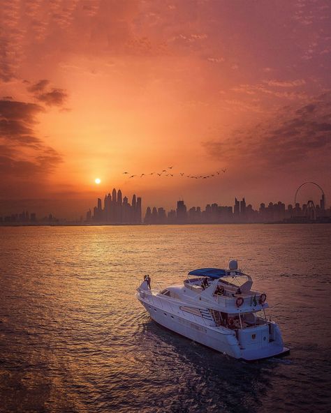 Dubai Sunset Cruise Dubai Sunset, Dubai Yacht, Cairo Airport, Dubai Skyline, Water Island, Yacht Rental, Romantic Sunset, Private Yacht, Sunset Cruise