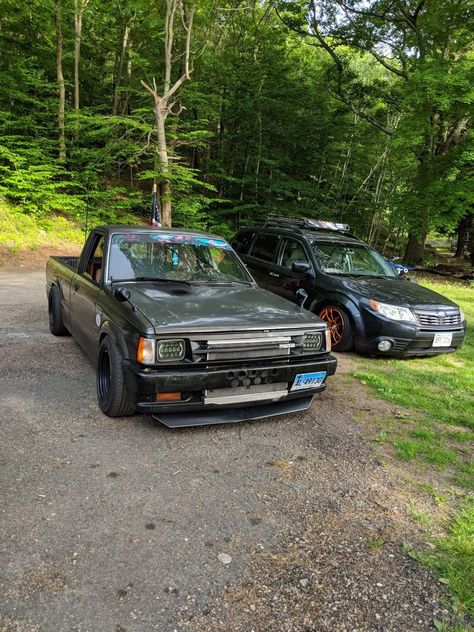 Mini Trucks Mazda, Ford 79, Nissan Vans, Mazda B2200, Drift Truck, Compact Pickup Trucks, Nissan Hardbody, Small Pickups, Nissan Trucks