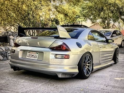 2002 Mitsubishi Eclipse, 3g Eclipse, Mitsubishi Eclipse Gt, Car Iphone Wallpaper, Pocket Rocket, Mitsubishi Cars, Car Deco, First Cars, Car Drive