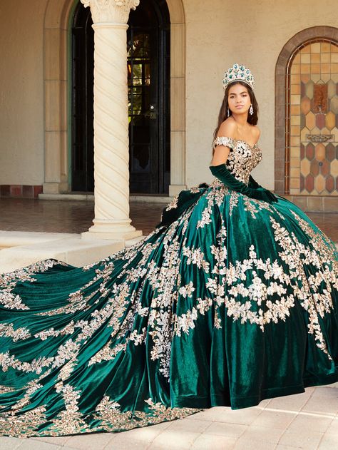 Dark Green Quinceanera Dresses, Green Quinceanera Dresses, Quinceanera Collection, Royal Train, Debutante Ball, Gown Skirt, Satin Dress Long, Quinceanera Dress, Sequin Appliques