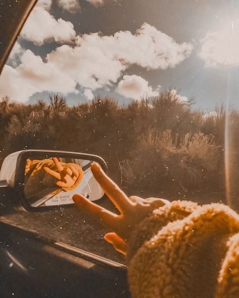 Feeling Good Aesthetic Pictures, Boho Free Spirit Aesthetic, Friendly Aesthetic Photography, Aestethic Photos Ideas, Danika Core Aesthetic, Elianacore Aesthetic, Feeling Happy Aesthetic Pictures, Camicore Aesthetic, Kaitlin Core Aesthetics