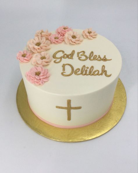 1st Communion Cakes Girl, Holy Communion Cake Girl, Simple Baptism Cake, Girl Baptism Cake, Christening Theme, God Bless Cake, Baptism Cake Girl, Christening Cookies, Confirmation Cake