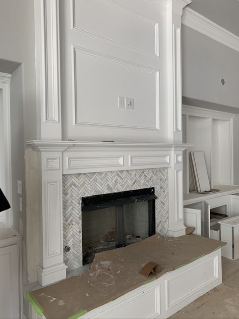 White Fireplace Hearth, Fireplaces With Hearth Seating, Fireplace With Tall Hearth, Tall Hearth Fireplace, Fireplace With Elevated Hearth, Vintage Stone Fireplace, Fireplace Raised Hearth Ideas, Fireplace With Hearth Seating, Fireplace With Raised Hearth Ideas