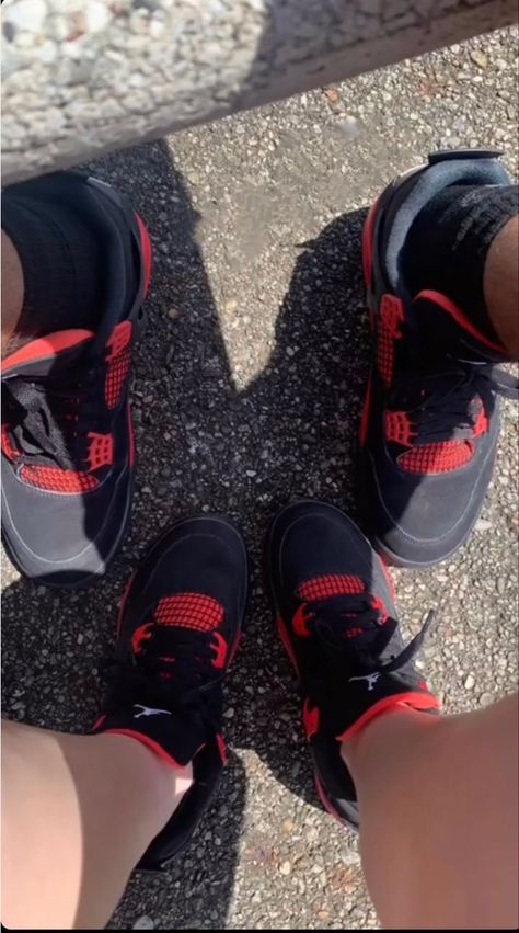 Matching Shoes For Couples, Couple Shoes Matching, Couple Sneakers, Pretty Sneakers, Couple Goals Teenagers Pictures, Jordan Shoes Girls, Pretty Shoes Sneakers, Jordan Shoes Retro, All Nike Shoes