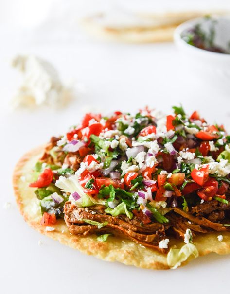 Pulled Pork Tostadas. - How Sweet Eats Pulled Pork Tostadas, Pork Tostadas, Tostada Recipes, Pulled Pork Recipes, New Year's Food, Pizza Delivery, Latin Food, How Sweet Eats, Mexican Dishes