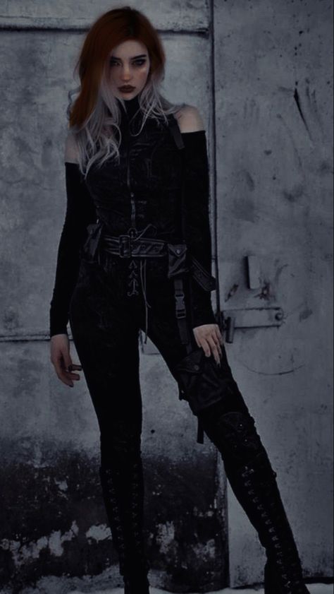 Strong Female Outfits, Women Mafia Outfit, Mafia Fashion, Mode Harajuku, Goth Outfit, Black Clothes, Gothic Outfits, Fantasy Clothing, Fantasy Fashion