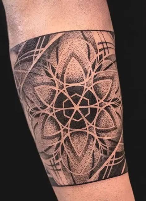 Mandala Band Tattoo Design, Virat Kohli Tattoo, Geometric Tattoo Hand, Tattoo Armband, Arm Cover Up Tattoos, Leg Band Tattoos, Camera Tattoo Design, Body Armor Tattoo, Band Tattoos For Men