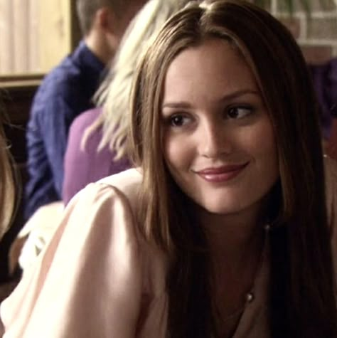 Long Brown Hair, Blair Waldorf, Brown Hair, A Woman, Hair, Pink, White