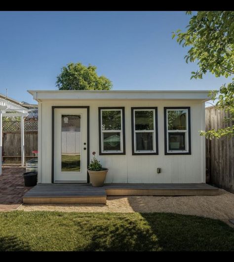 Mini House Backyard, Backyard Studio With Bathroom, Guest House Interior Design, Small Backyard Studio Shed, Backyard Studio Guest Houses Modern, Home Office Sheds Backyard Studio, Outdoor Office Shed Backyard Studio, Guest House Shed, Minecraft Small House