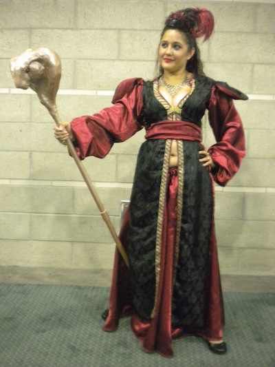 Female Jafar cosplay Female Jafar, Jafar Cosplay, Jafar Costume, Disney Villain Costumes, Disney Princess Cosplay, Villain Costumes, Community Theater, Disney Halloween Costumes, Princess Cosplay