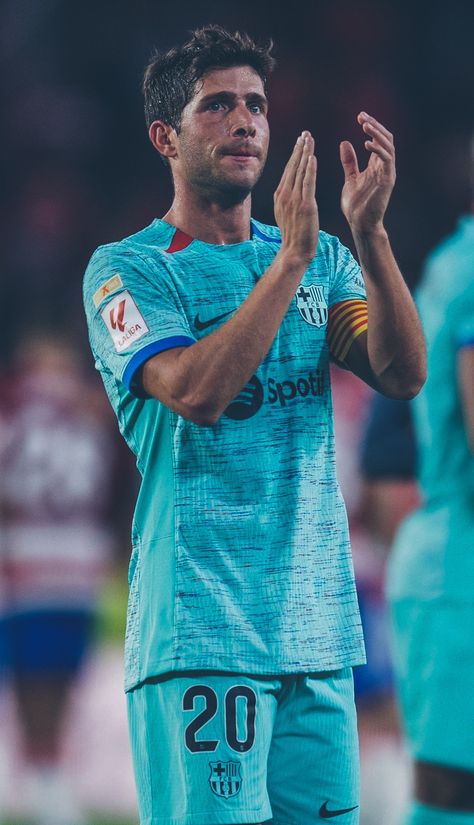 Fcbarelona capitan Sergi Roberto after match hd wallpaper Sergio Roberto, Sergi Roberto, Fc Barcelona, Hd Wallpaper, Barcelona