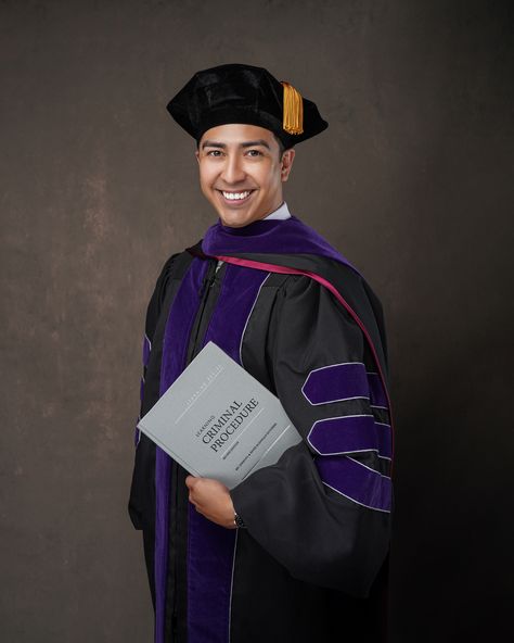 Congratulations on graduating from Thurgood Marshall School of Law '22! 🎓🙌🏽@abel_linan This is only the beginning of an amazing future! @tmslblsa #graduation #classof2022 #nextchapter #classphoto #graduationphotos #ontobiggerthings #graduate #thurgoodmarshall #lawschool #lawyer School Of Law, Thurgood Marshall, Graduation Photos, Law School, Next Chapter, Lawyer, The Beginning