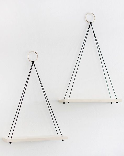 Diy Hanging Shelves, Diy Tumblr, Diy Decoracion, Blank Slate, Rope Shelves, Large Shelves, Diy Hanging, Diy Home Decor Easy, Empty Wall