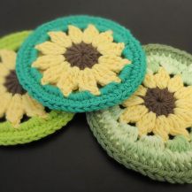 Sunflower Coaster, Sunflower Coasters, Crochet Cluster Stitch, Crocheted Coasters, Coaster Crochet, Crochet Scrubbies, Crochet Coasters Free Pattern, Crochet Phone Cases, Crochet Hot Pads