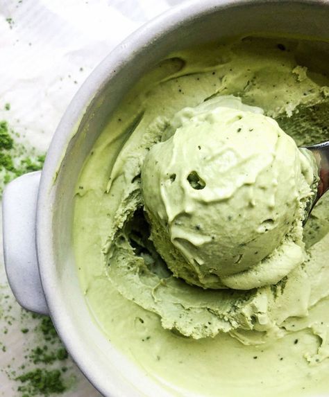 Matcha Nice Cream, Ice Cream Dairy Free, Matcha Tea Recipes, Non Dairy Ice Cream, Matcha Coconut, Sweet Matcha, Ice Cream Smoothie, Japanese Cafe, Tea Ice Cream