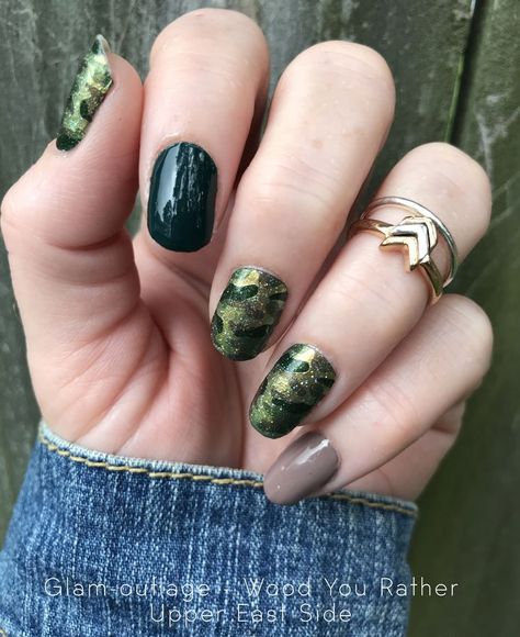 Green Mani, Mani Ideas, Nail Color Combos, Mixed Mani, Street Nails, Upper East Side, Nail Polish Designs, Color Street Nails, Classy Nails