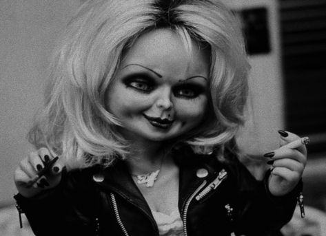 Tiffany Valentine Doll, Slasher Tattoo, Ig Pfps, Tiffany Ray, Tiffany Bride, Goth Wedding Dresses, Tiffany Valentine, Chucky Movies, Chucky Horror Movie