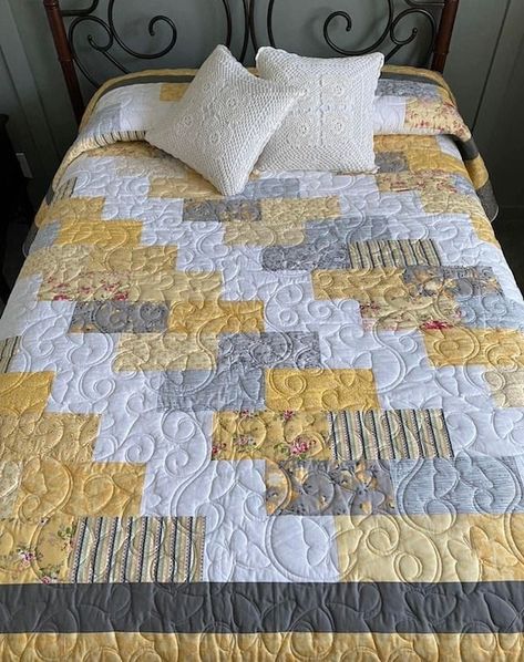 Bricks Quilt Pattern Free, Bricks Quilt Pattern, Brick Quilt, Bricks Pattern, Quilting Easy, Baby Quilt Patterns Easy, Quilt Pattern Free, Brick Steps, Garden Of Flowers