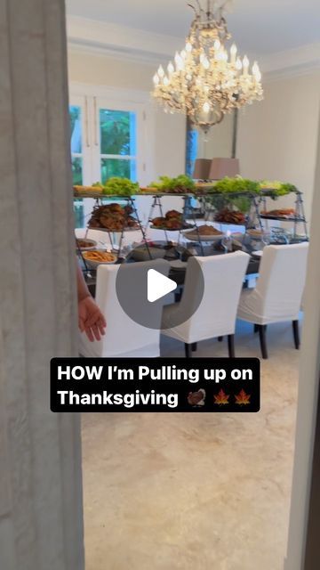 Aldaine Oakley on Instagram: "How I’m pulling up on Thanksgiving 🦃 🍁 @coconutcup_nyc1 - Production #thanksgiving #thanksgivingdinner #reels" Thanksgiving Table Food Setup, Hosting Thanksgiving In A Small Space, Hosting Thanksgiving In Small Home, Thanksgiving Food Display Ideas, Thanksgiving Dinner Buffet Setup, Thankgiving Setup, Buffett Style Thanksgiving, Hosting Thanksgiving Dinner Decor, Thanksgiving Set Up Small Space