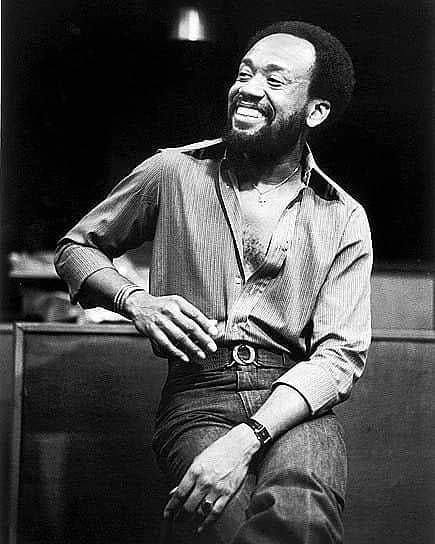 BOOTIES, BOOKS & the BLUES - HAPPY BIRTHDAY! MAURICE WHITE #jammin... Earth Wind And Fire, Music Genius, Maurice White, Ebony Magazine, Earth Wind & Fire, Old School Music, Earth Wind, Vintage Black Glamour, December 19