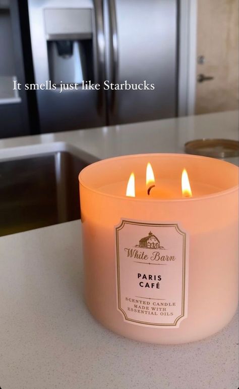 Paris Cafe Candle, Candle Obsession, Best Smelling Candles, Rich Aesthetic, Bath Body Works Candles, House Essentials, Room Scents, Aesthetic Candles, Cute Candles