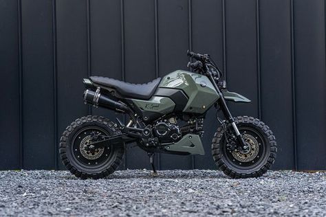 GREEN POWER: Honda Grom from K-Speed. - Pipeburn Grom Honda, Honda Grom Custom, Grom Bike, Grom Motorcycle, Successful Influencer, Honda Scrambler, Scrambler Custom, Honda Grom, Pocket Bike