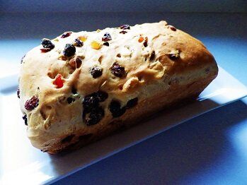 Everyday fruit bread | Bread Machine Recipes Fasting Bread, Traditional Fruit Cake, Bread Machine Recipes Healthy, Zojirushi Bread Machine, Fruit Bread Recipes, Bread Machine Recipes Sweet, Bread Bread Machine, Breads Recipes, Cherry Bread