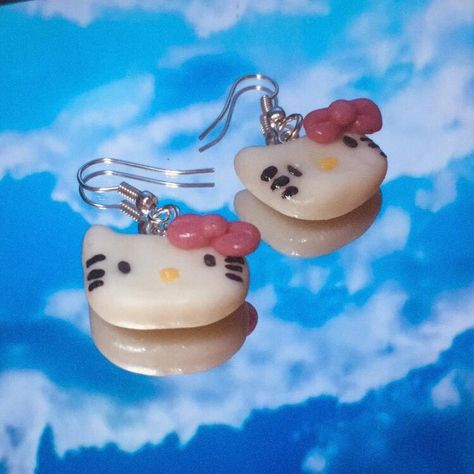 Hello Kitty Clay, Me Aesthetic, Earrings Aesthetic, Porcelain Earrings, Hello Kitty Collection, I Love A, Clay Ideas, Sanrio Characters, Cold Porcelain