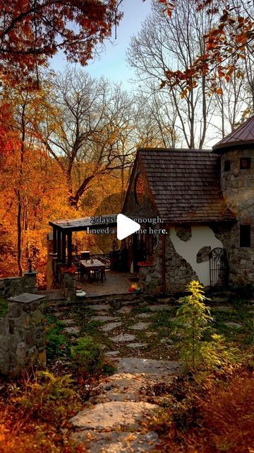 Vaughan House | Micro-Weddings + AirBnB | Fall mornings at the cottage. 🍁🧡 | Instagram Vaughan House, Micro Weddings, Autumn Morning, The Cottage, Cottage Homes, Virginia, Cottage, Weddings, Travel