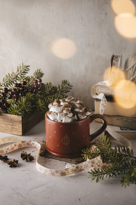 Christmas Food Photography, Buckeyes Recipe, Chocolate Shots, Christmas Quotes Inspirational, Coffee Shot, Pretty Coffee, Dessert Photography, York Aesthetic, Eco Friendly Christmas