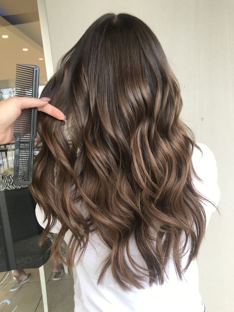 Balayage Dark Brown To Light Brown, Sand Brown Hair Balayage, Dimensional Medium Brunette, Highlights Long Brown Hair, Highlights On Chocolate Brown Hair, Short Brown Hair Layers, Espresso Martini Hair, Chestnut Brunette Hair, Sand Brown Hair