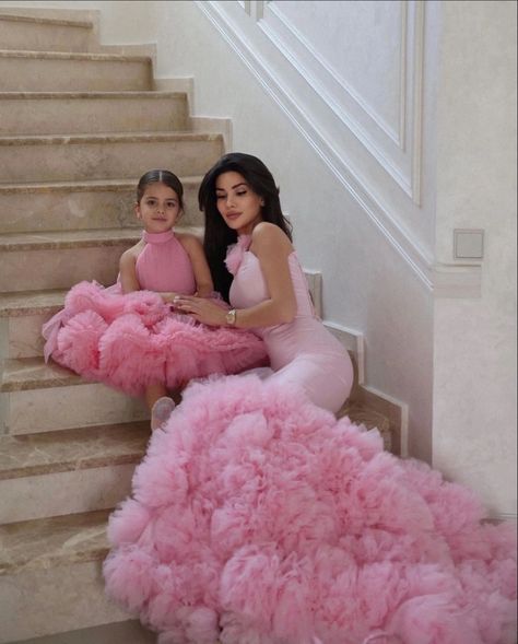 Mommy And Me Pink Photoshoot, Mom And Daughter Pink Aesthetic, Mommy And Me Pink Dress, Mom And Daughter Dresses Indian Birthday, Mom And Daughter Matching Dresses Black, Mum And Daughter Matching, Ruffle Tulle Dress, Princess Photo Shoot, Happy Birthday Clip