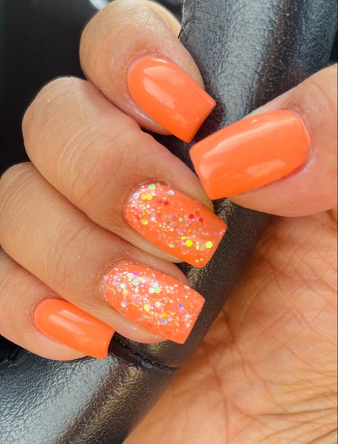 Bright Orange Dip Nails, Orange Nails With Glitter Summer, Hot Pink And Yellow Nails Summer, Orange Glitter Nail Designs, Sparkle Orange Nails, Bright Orange Nail Ideas, Bright Blue Nail Ideas, Orange Nails Sparkle, Orange Nails Ideas Summer