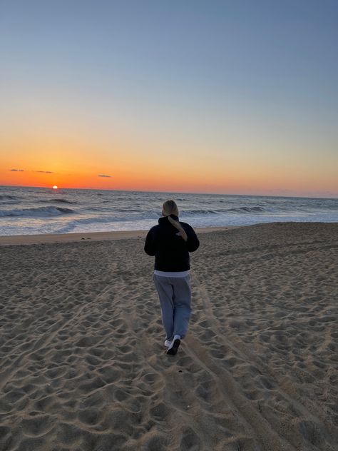 Beach sunrise in the outer banks obx Manteo North Carolina, North Carolina Summer, Obx North Carolina, Outer Banks North Carolina Vacation, Duck North Carolina, Kitty Hawk North Carolina, North Carolina Vacations, Florida Life, Outer Banks North Carolina