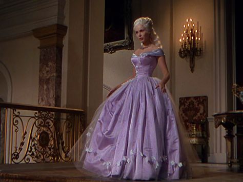 Janet Leigh - "Scaramouche" (1952) - Costume designer : Gile Steele Janet Leigh, Lee Curtis, Jamie Lee, Historical Dresses, Moda Vintage, Glam Dresses, Fantasy Fashion, Historical Fashion, Ball Dresses