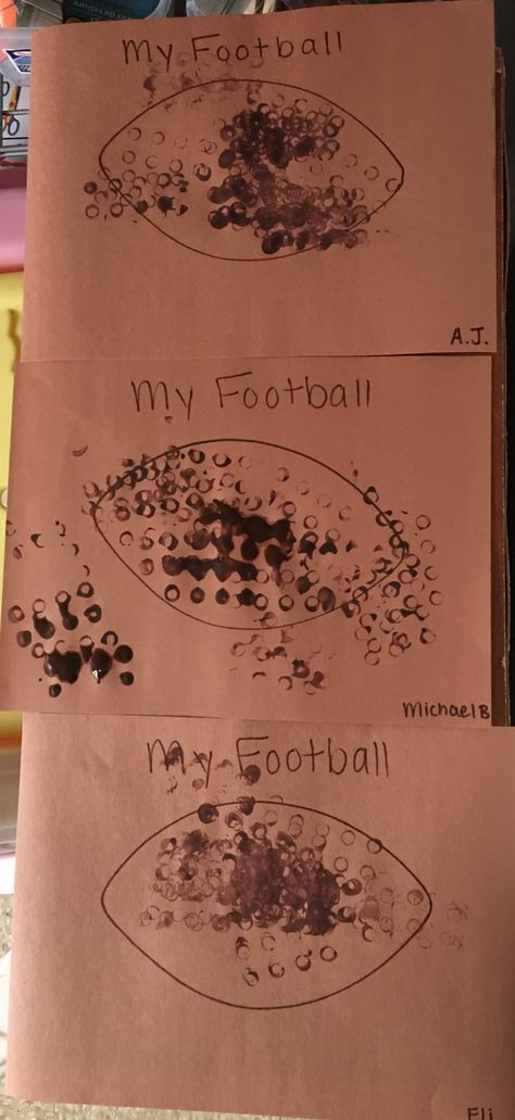 Football Art Preschool, Sports Toddler Activities, Football Activities For Toddlers, Football Crafts Preschool, Sports Activities For Toddlers, Sports Crafts For Toddlers, Football Activities For Kids, Sport Themed Crafts, Toddler Sports