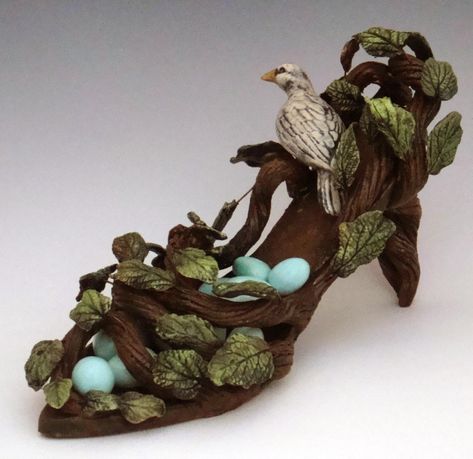 sculpture | Trinas Trinketts: Unique Shoe Sculptures... Clay Shoes, Shoe Sculpture, Fantasy Shoes, Ceramic Shoes, Sweet Ideas, Birds Nest, 3d Studio, Crazy Things, Art Clay