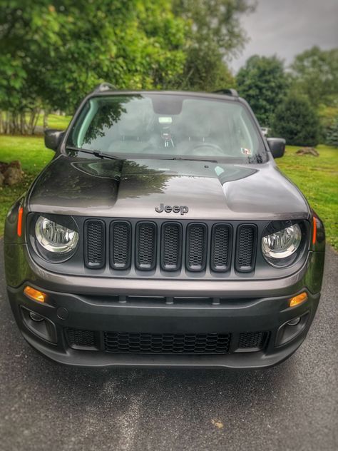 Jeep Renegade Aesthetic, Renegade Aesthetic, Aesthetic Grey, Dream Whip, Cars Aesthetic, Bugatti Cars, Nice Cars, Fancy Cars, Jeep Renegade