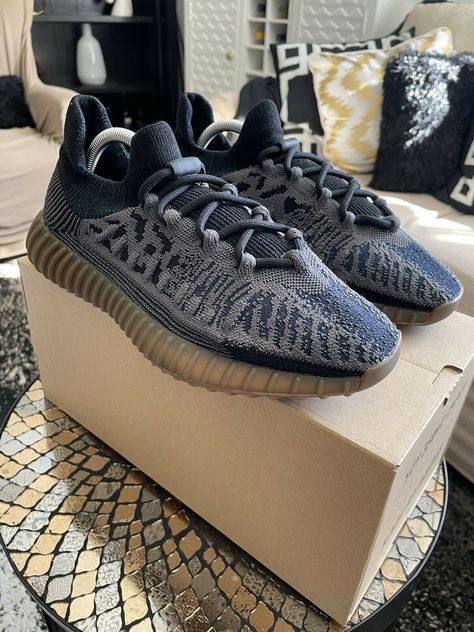 Seller: kosseraga (100.0% positive feedback) Location: US Condition: Pre-owned Price: 255.00 USD Shipping cost: Free Buy It Now * This article was ori... Get a price at https://copapair.com/adidas-yeezy-boost-350-v2-cmpct-slate-blue-size-us-9/ Yeezy Boost 350 Black, Yeezy 350 Yecheil, Yeezy 350 Cmpct, Yeezy 350 V2, Yeezy Boost 350 V2, Yeezy 350, 350 V2, Adidas Yeezy Boost 350, Yeezy Boost 350