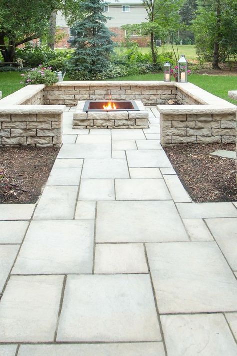 Square Fire Pit Patio, Square Stone Fire Pit, Yard Waste Ideas, Square Fire Pit Area, Square Fire Pit Ideas Backyard, Square Fire Pit Ideas, Ground Fire Pit, Fire Pit Area Ideas, Outdoor Fire Pit Patio