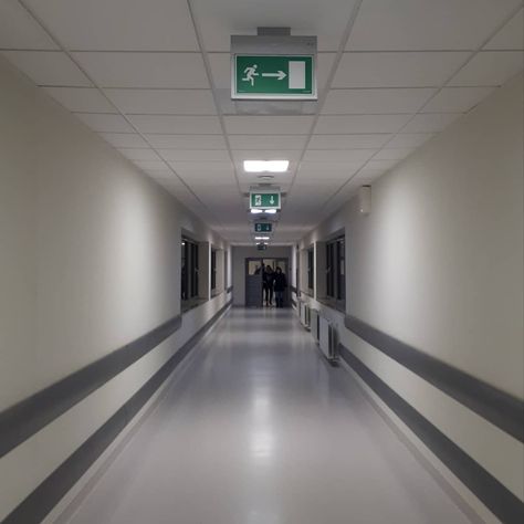 Even the sign is telling her to run... Corridor Aesthetic, Aesthetic Hospital, Medical Aesthetic, The Fault In Our Stars, Night Aesthetic, Grey Green, White Walls, Best Home Decor, Best Home