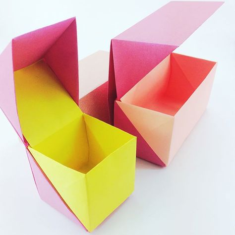 New origami boxes further adjustments origami box origamibox origamiboxes paperfolding paperkawaii Origami Busta, Origami Kutu, Origami Stella, Architecture Origami, Origami Box With Lid, Dragon Origami, Origami Box Tutorial, Origami Boxes, Vika Papper