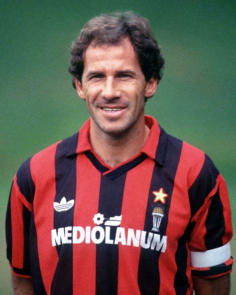 Franco Baresi Football Archives, Franco Baresi, Milan Ac, Milan, Madrid, Football, Stars, American Football