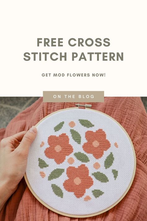 Mod Flowers is a fun, floral and free cross stitch pattern designed specifically with beginners in mind. Learn how to cross stitch with this pattern and the accompanying YouTube video! #crossstitch #howtocrossstitch #xstitch Free Cross Stitch Flower Patterns, Free Modern Cross Stitch Patterns, Free Flower Cross Stitch Patterns, Cross Stiching Ideas Easy, Cross Stitch Flowers Pattern Free, Floral Cross Stitch Pattern Free, Free Cross Stitch Patterns Flowers, Flower Cross Stitch Pattern Free, Cross Stitch Patterns Free Printable Charts