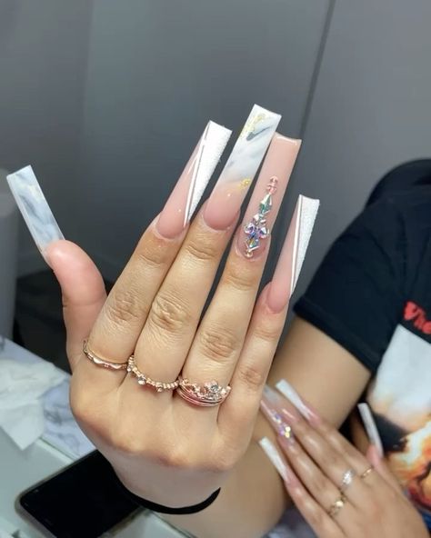 @nails_bynancee shared a video on Instagram: “Xl w/ a twist please🌪😍 . .…” • Jul 20, 2021 at 2:48am UTC Xl Long Acrylic Nails, Really Long Nails, Quinceanera Nails, Ombre Acrylic Nails, White Acrylic Nails, Nails Square, Long Acrylic Nails Coffin, Exotic Nails, Acrylic Nails Coffin Pink