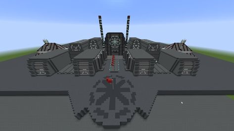 Minecraft Star Wars Base, Star Wars Minecraft Builds, Minecraft Star Wars Builds, Star Wars Minecraft, Minecraft Star Wars, Minecraft Space, Server Ideas, Lichtenstein Castle, Minecraft Idea